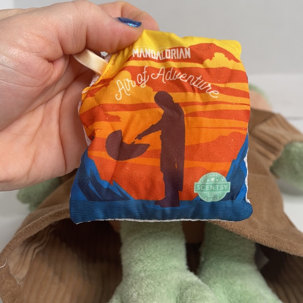 STAR WARS YODA SCENTSY BUDDY PLUSH W/ SACHET - Picture 4 of 11